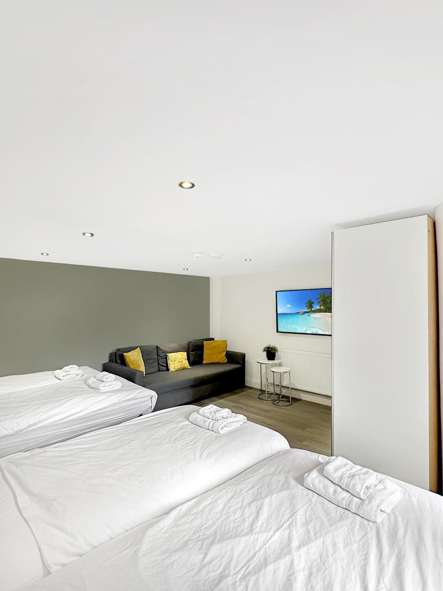 Granada Apartments Queen'S Promenade Blackpool Extérieur photo